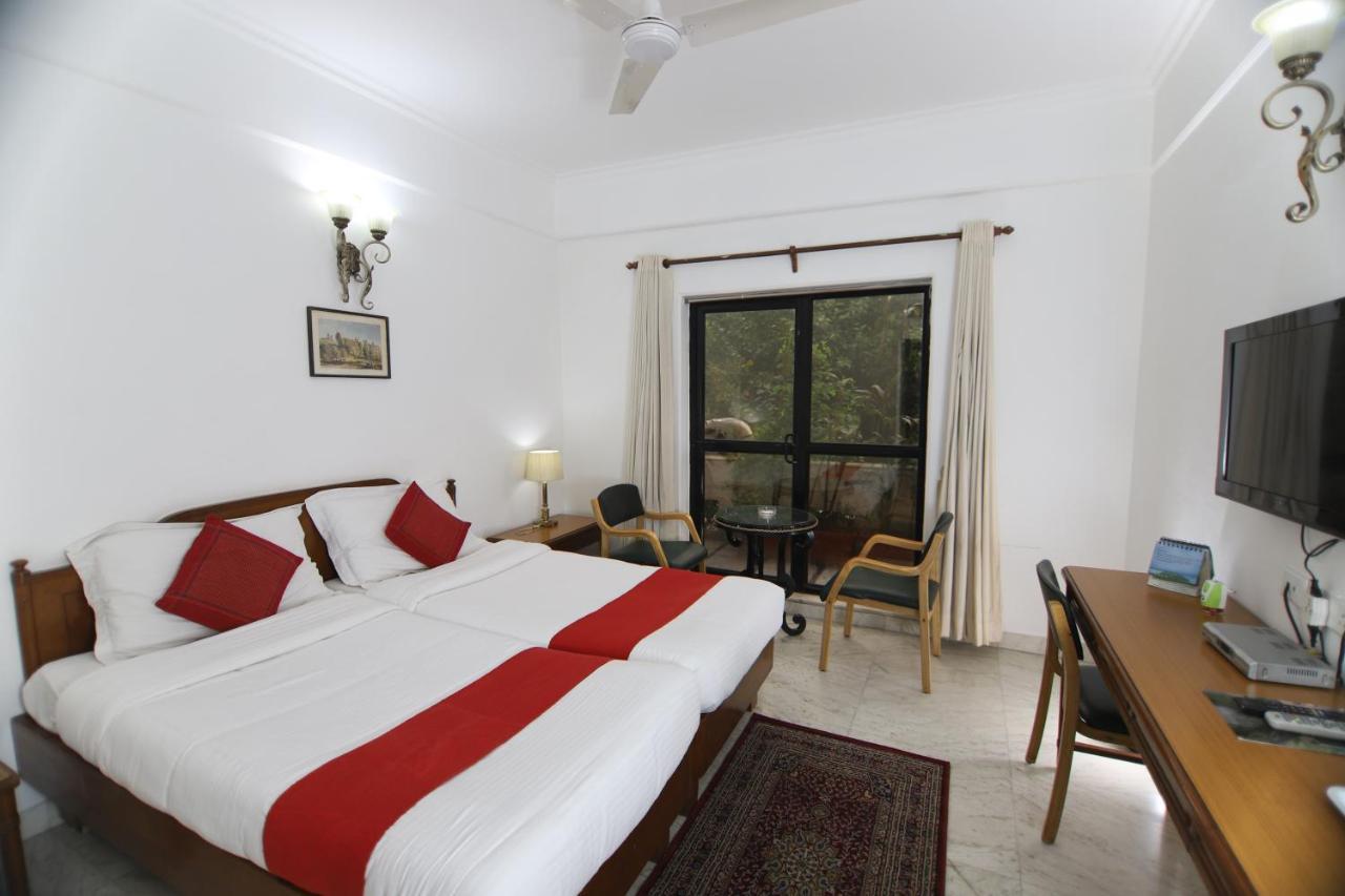 ניו דלהי Hotel Palm Greens מראה חיצוני תמונה